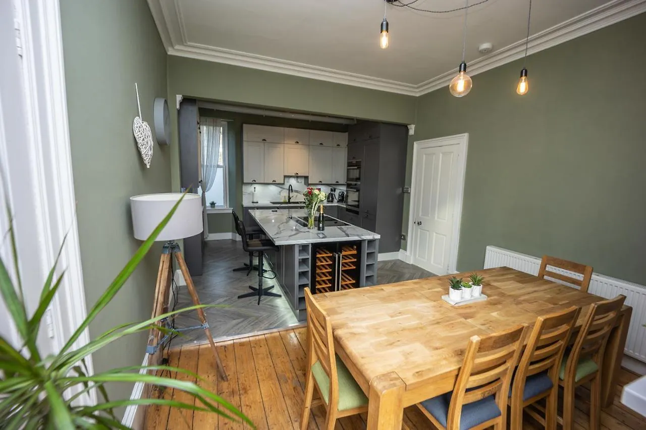 Stunning Period Property In The Heart Of The City Aberdeen United Kingdom